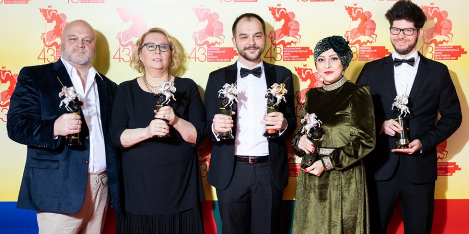 ���� 2021: ��������