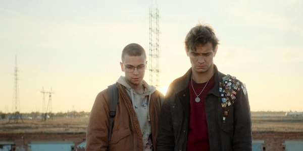 читать дальше Жизнь на грани: сериал «На автомате» как отражение реалий молодежи читать дальше Жизнь на грани: сериал «На автомате» как отражение реалий молодежи