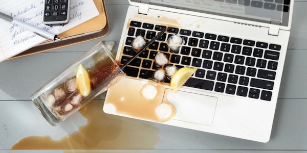 читать дальше Что делать, если на MacBook пролили вино во время просмотра фильма? читать дальше Что делать, если на MacBook пролили вино во время просмотра фильма?