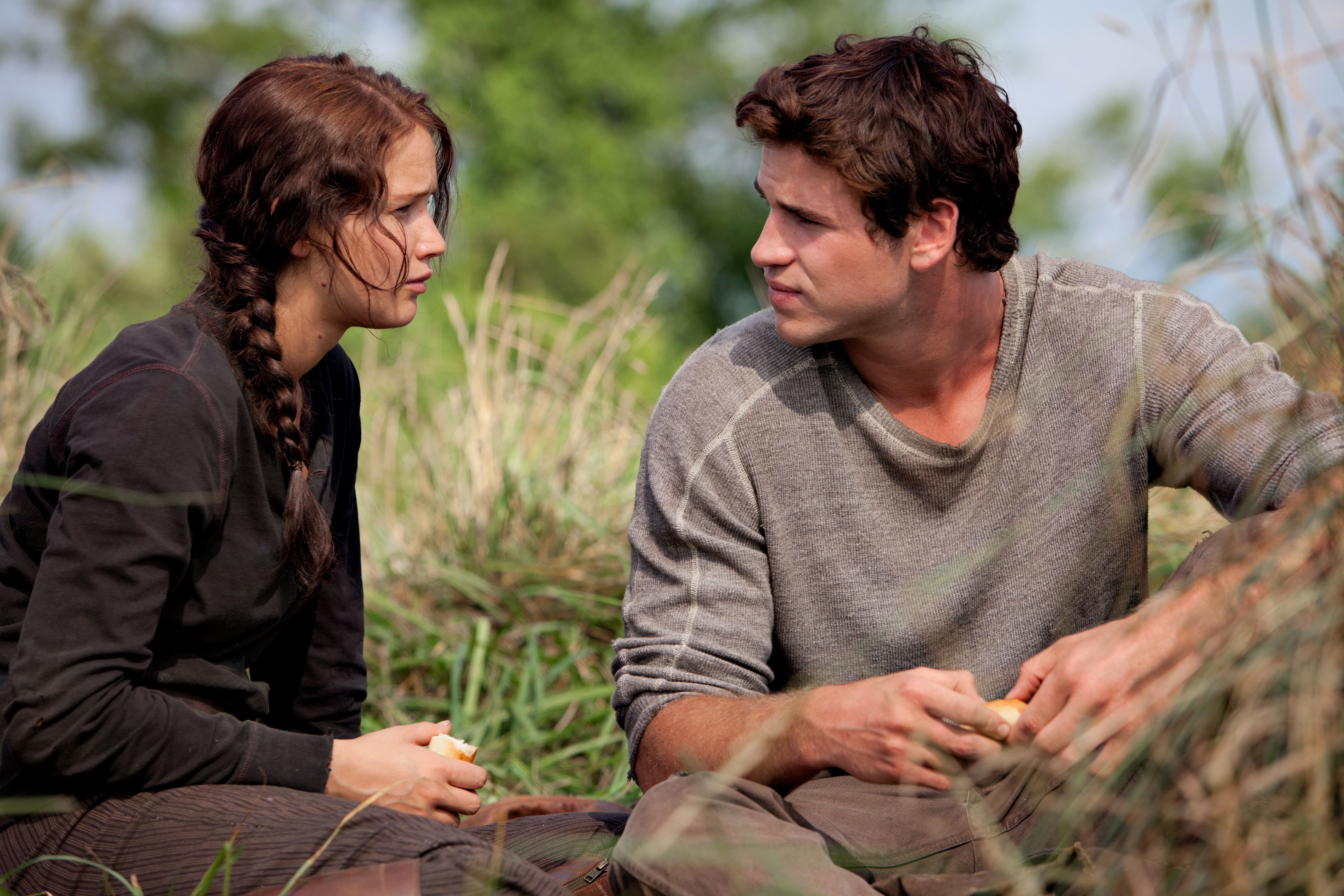 Hunger Games Movie Review.