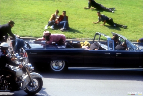 кадр №84001 из фильма Джон Ф. Кеннеди: Выстрелы в Далласе