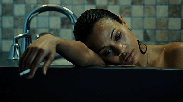 Переведенный трейлер к фильму Коломбиана