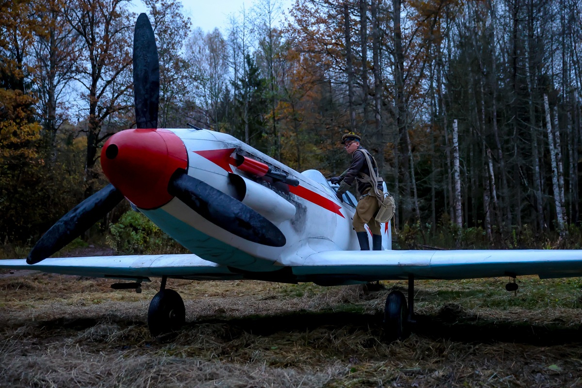 Есть только МиГ Трейлер