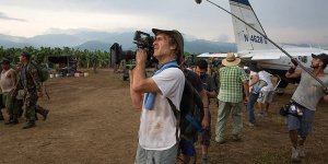 Режиссер Даг Лайман пакует вещи для полета в космос