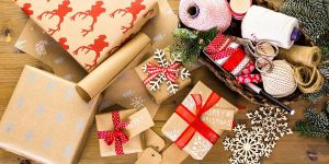 Как выбрать упаковочную бумагу для подарка?