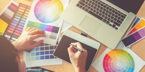 Искусство цвета и типографии в веб-дизайне: Как создать узнаваемый бренд с помощью правильных комбинаций