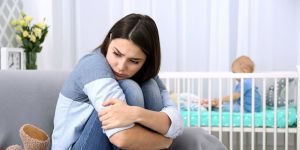 Как распознать и победить послеродовую депрессию: советы психолога