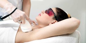 Электроэпиляция в Санкт-Петербурге, плюсы и минусы процедуры