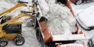 Уборка и вывоз снега в Санкт-Петербурге: как город живёт зимой