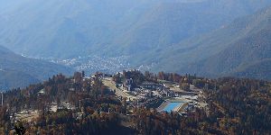 Как добраться, чем заняться и какие экскурсии выбрать летом на Красной Поляне