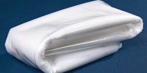 Полиэтиленовая пленка 200 мкм для упаковки и транспортировки