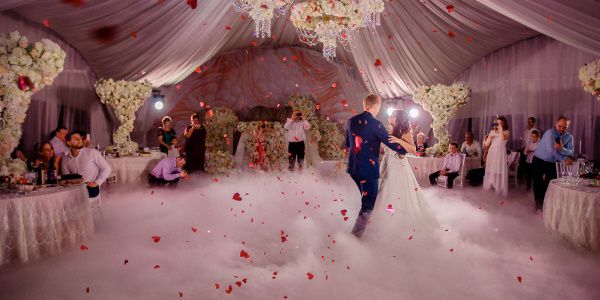 Почему организацию свадеб или бизнес-мероприятий нужно доверить профессионалам