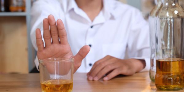 Народные средства от алкоголизма и пьянства: лечение домашними средствами