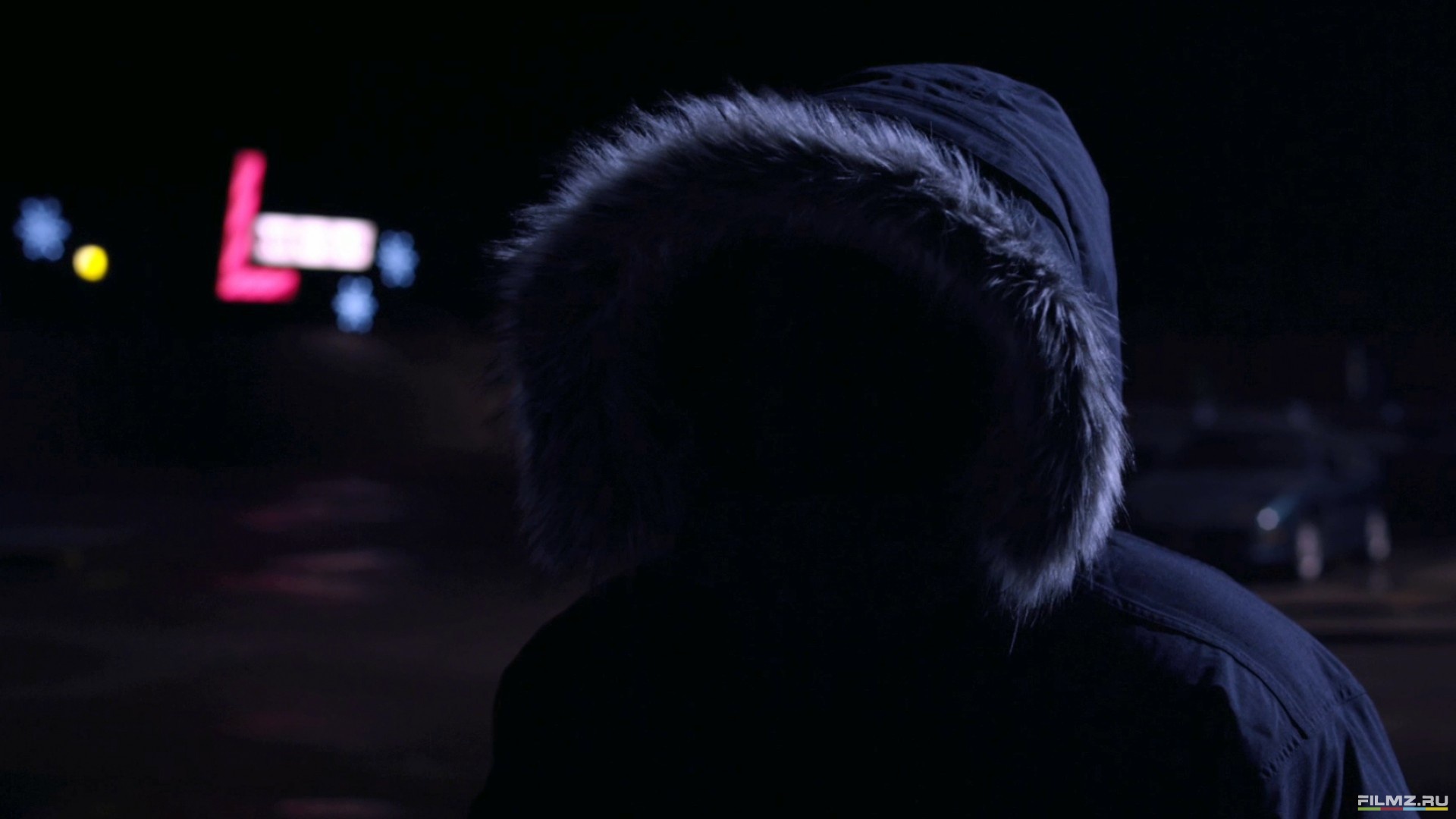 Фото пацана ночью. ATM 2012. Зима парень в капюшоне. Парень в капюшоне ночью зимой. Парень в капюшоне ночью.