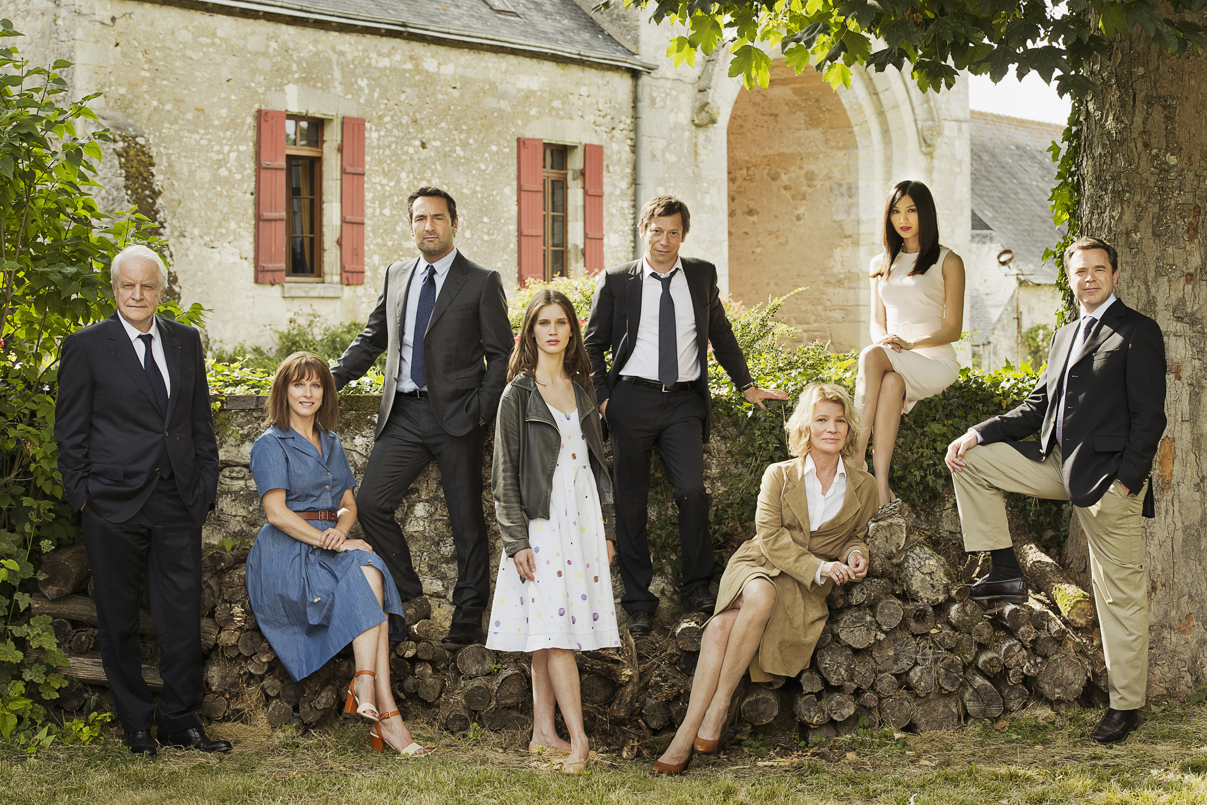 Семья французов. «Образцовые семьи»: Бургундия. Богатая семья. Французская семья.