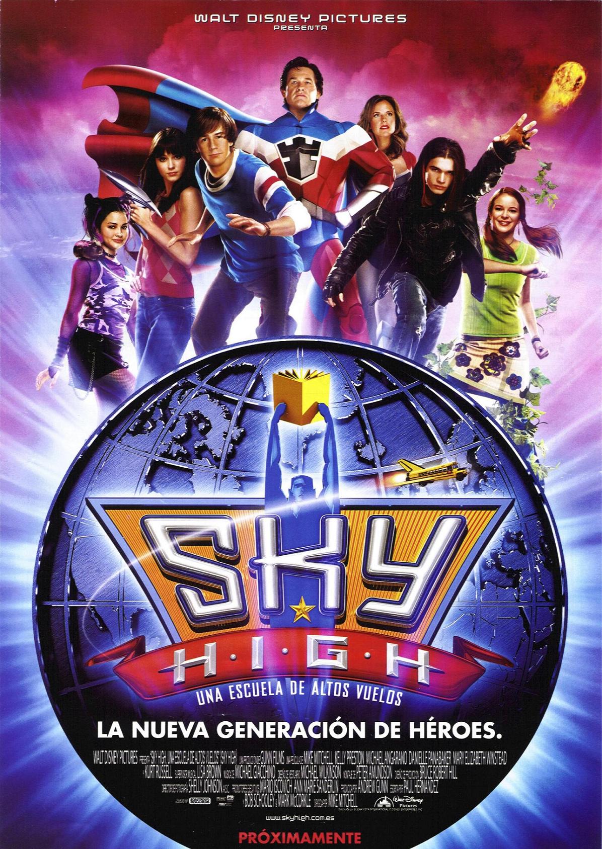 High sky. Высший пилотаж фильм Дисней. Высший пилотаж Sky High 2005. Высший пилотаж фильм 2005 Постер. Фильм про школу супергероев высший пилотаж.