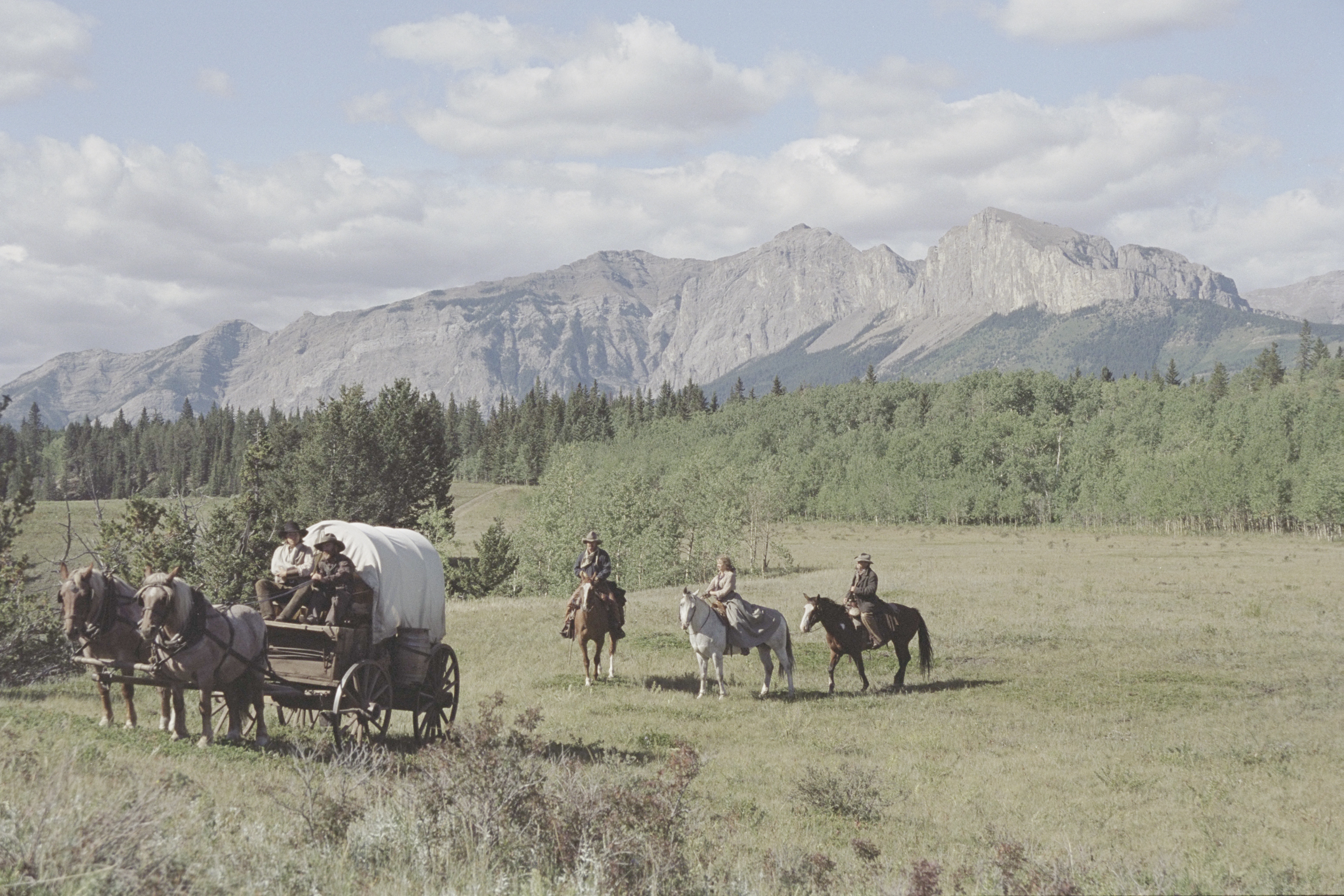 Open range. Открытый простор фильм 2003. Ковбои открытый простор. Фильм бескрайние просторы. Открытый простор кадры из фильма.