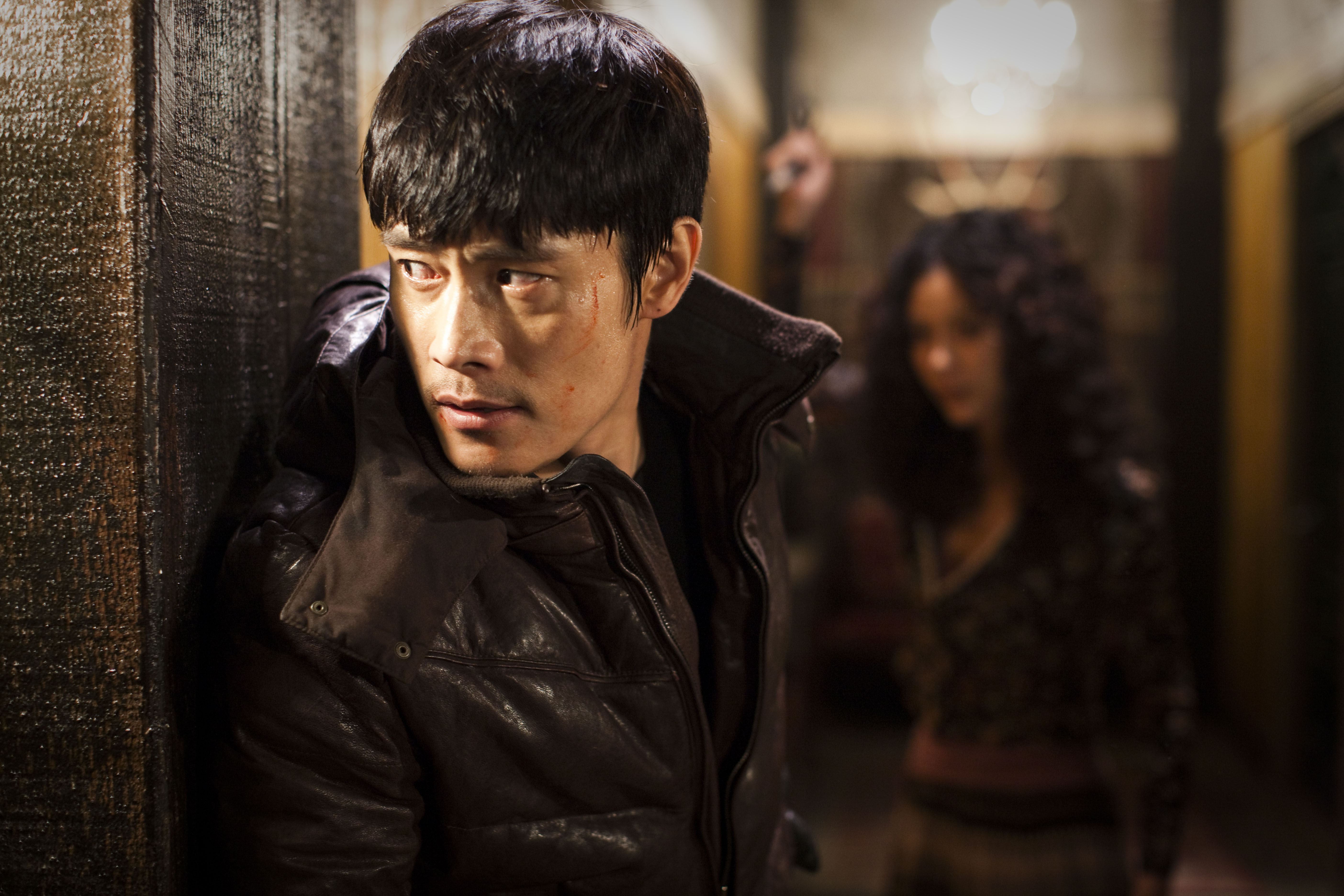 Ужасы детективы приключения боевики. Lee Byung hun. Ли бён Хон я видел дьявола.