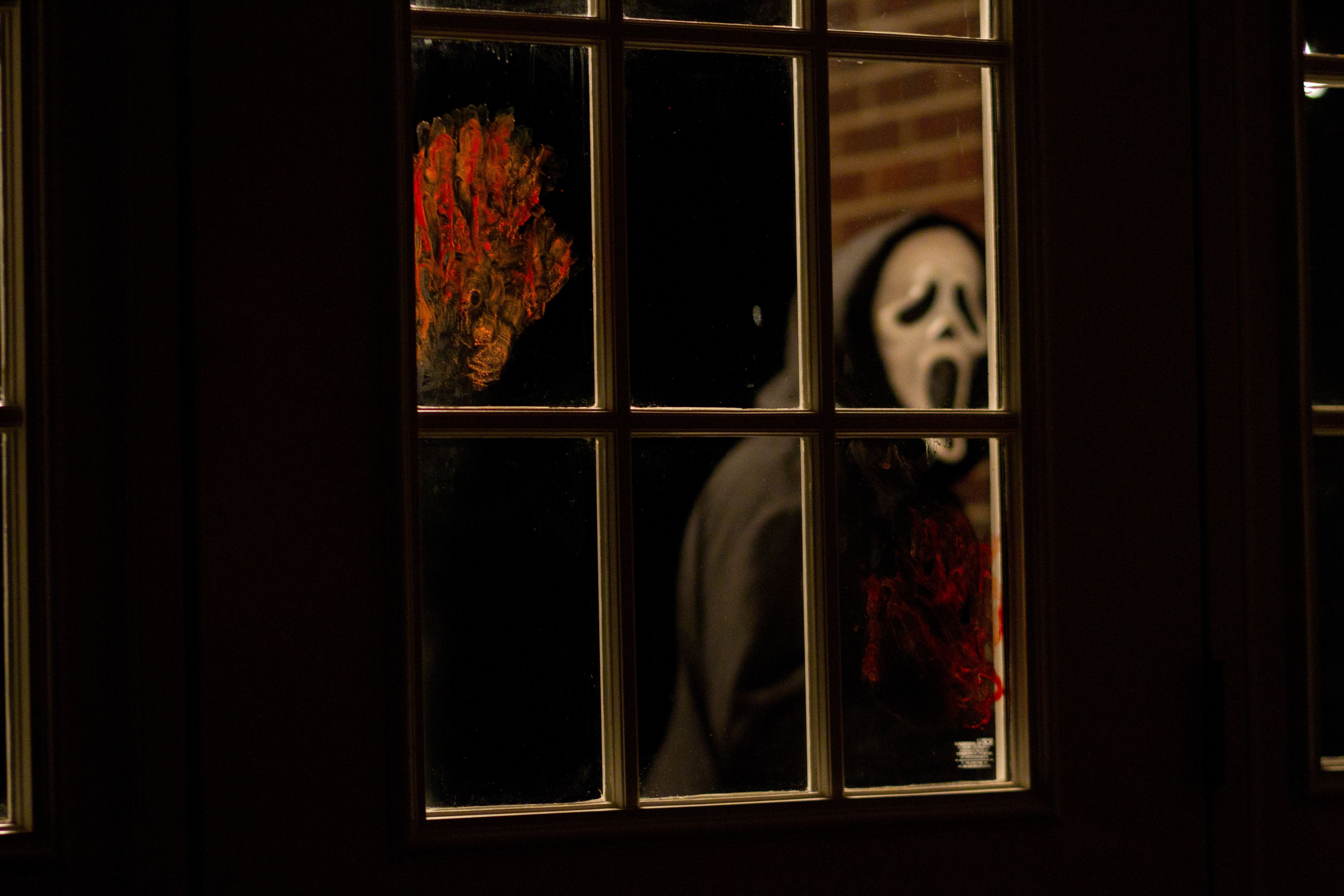 Window killer. Крик 4 (2011) Scream 4.