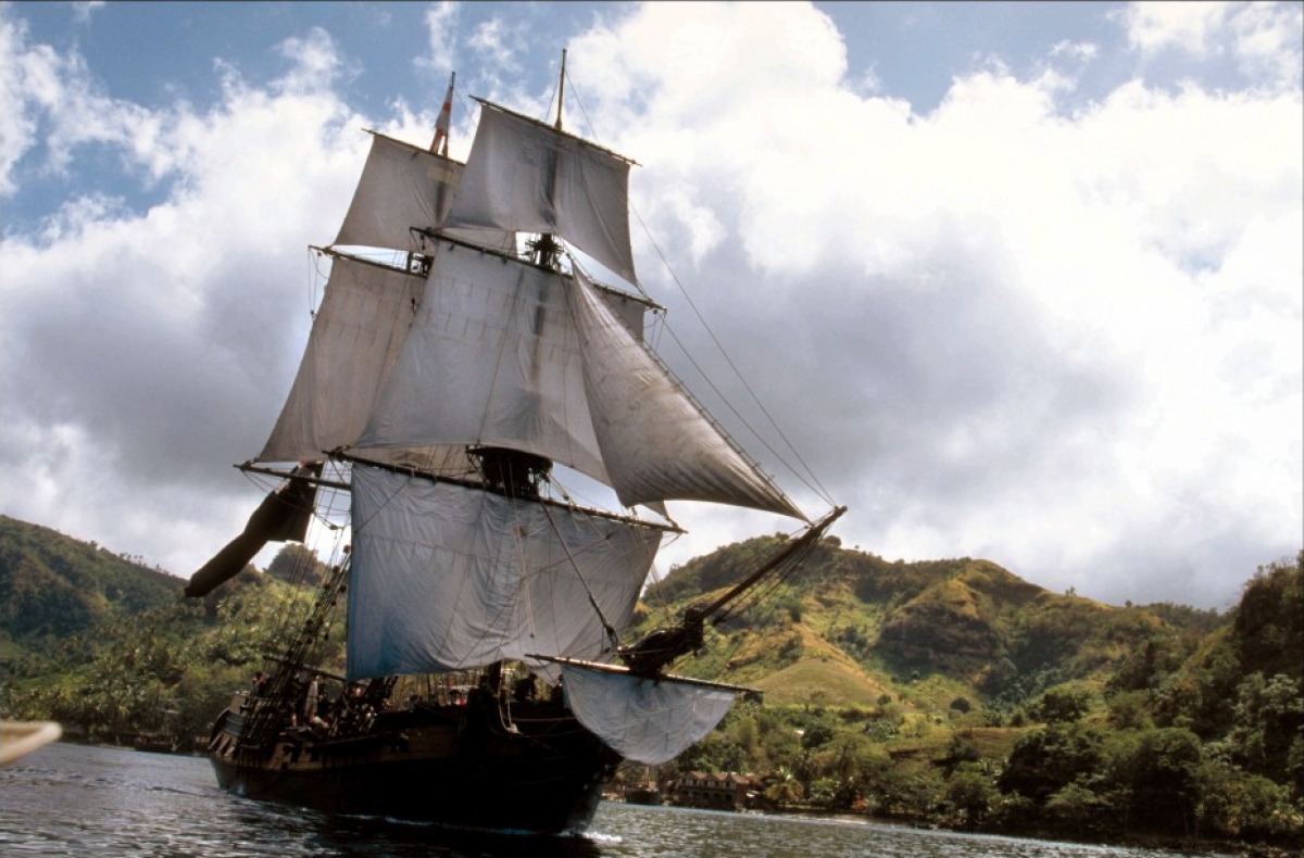 Чёрная Жемчужина корабль из пиратов Карибского моря