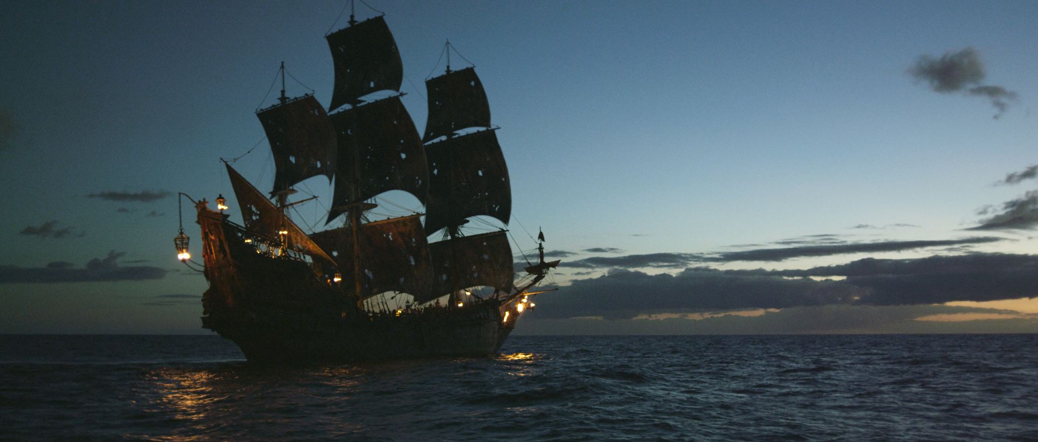 Чёрная Жемчужина корабль из фильма пираты Карибского моря