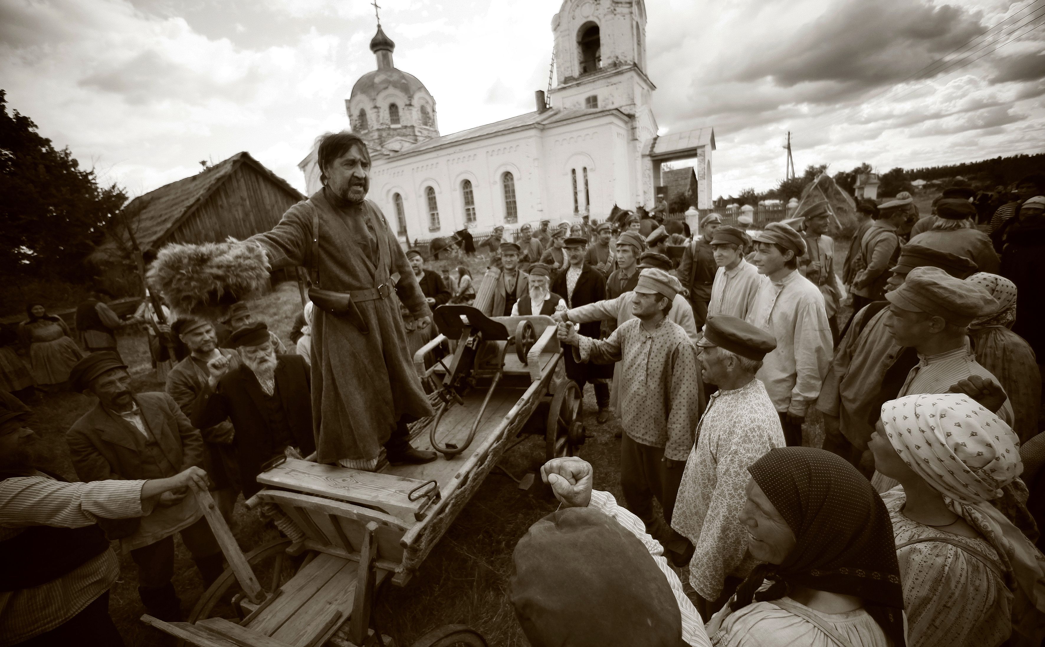 Жила была баба года. Жила-была одна баба фильм 2011. Фильм «жила-была одна баба» (1987-2011) Андрея Смирнова. Кадры из фильма жила была одна баба. Жила была одна баба съемки.