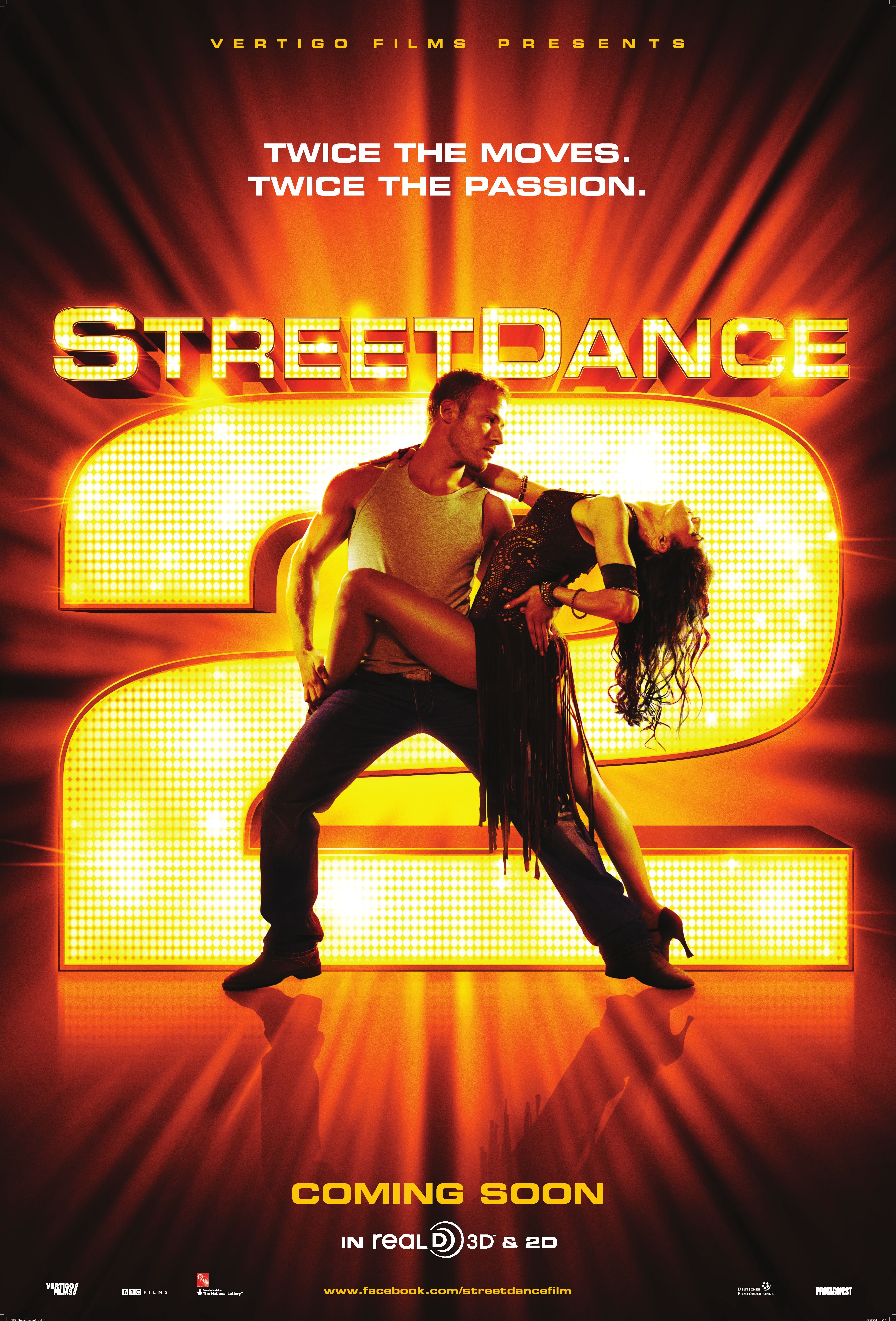2 2 афиша. Уличные танцы 2 2012 Постер. Стефани Нгуйен уличные танцы 2.