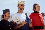 Майкл Кейн, кадры из фильма, Майкл Кейн, Шон Коннери, Человек, который хотел быть королем