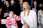 Хелен Миррен, кадры из фильма, Хелен Миррен, Кейт Хадсон, Модная мамочка