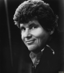 Колин Хиггинс, Колин Хиггинс