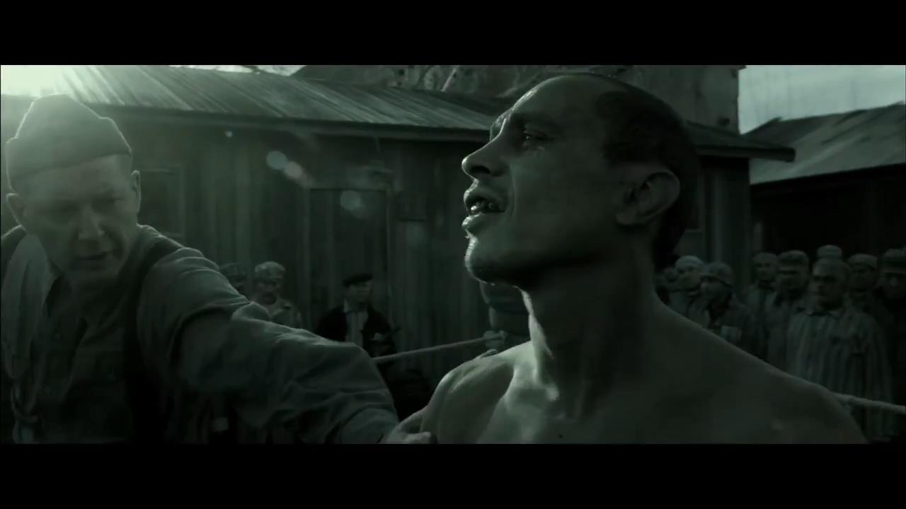 кит джардин в фильме дело храбрых. дублированный фрагмент. дело храбрых реальные фото. вивьен нимуэ хеллбой. дублированный фрагмент.